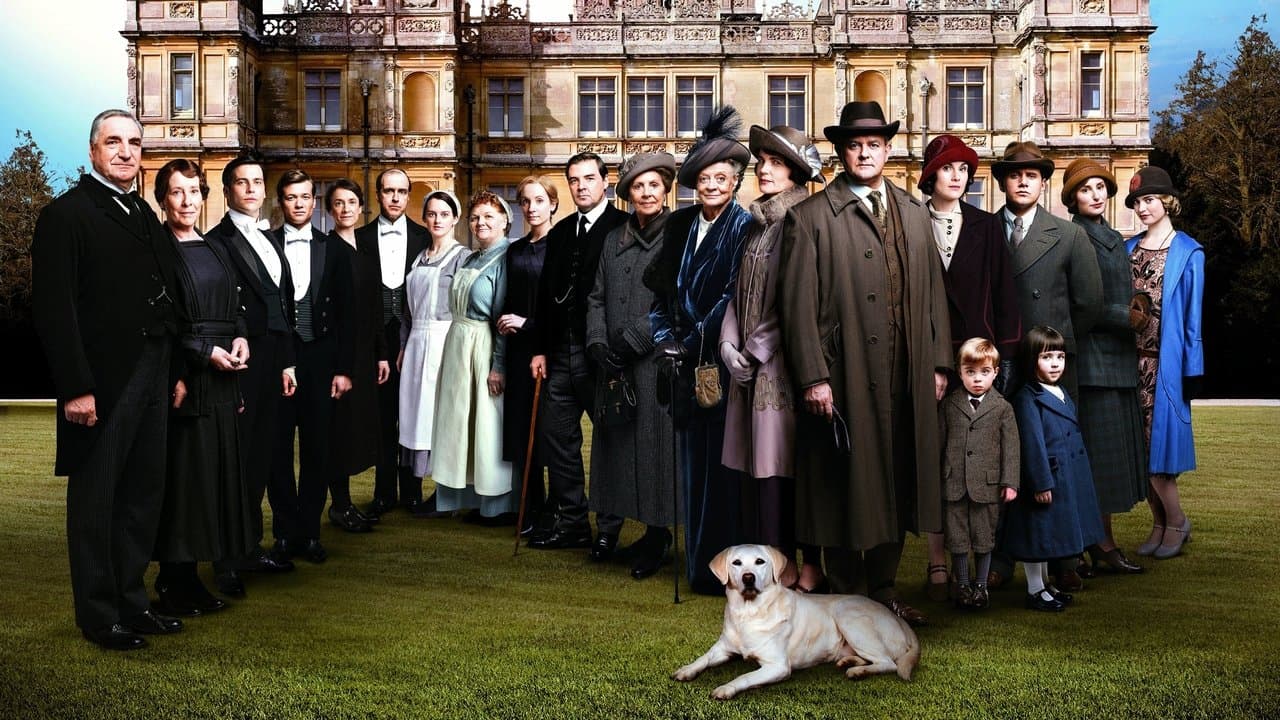 Downton Abbey theatrical backdrop (TMDB)